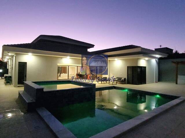 Casa para Venda em Botucatu - 5