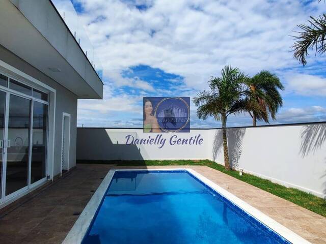 #18 - Casa para Venda em Pardinho - SP - 3