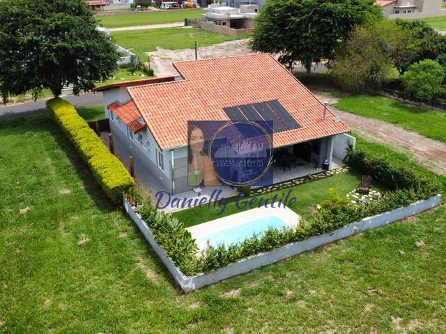 #37 - Casa para Venda em Pardinho - SP