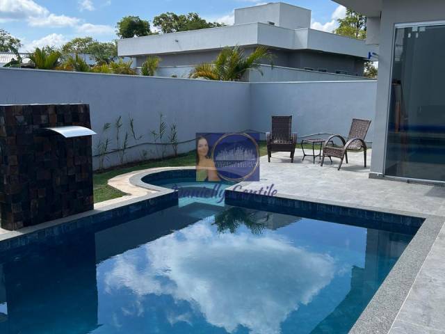 Piscina com SPA climatizado