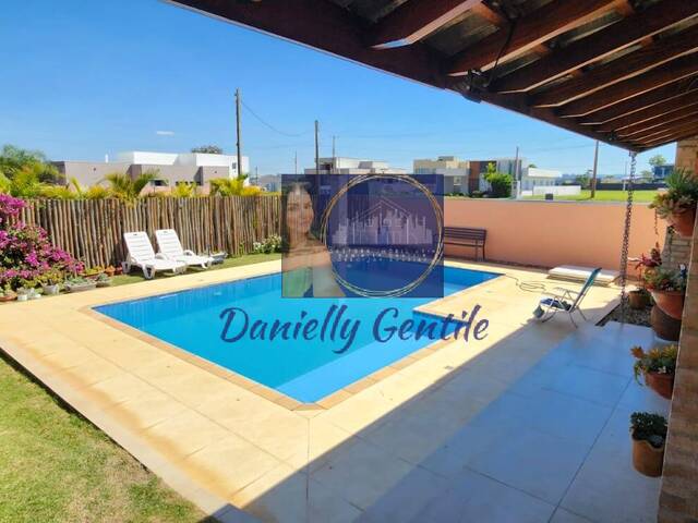 #58 - Casa para Venda em Pardinho - SP