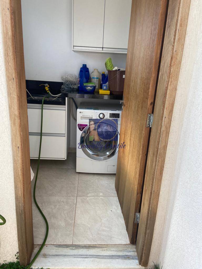 Casa, 4 quartos, 170 m² - Foto 3