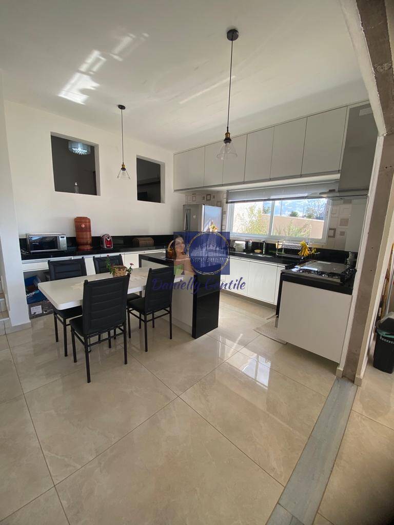 Casa, 4 quartos, 170 m² - Foto 11